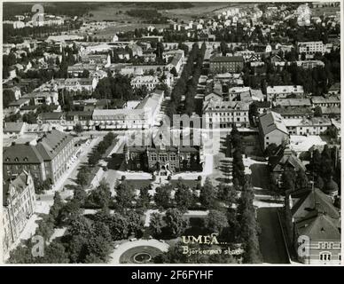 Umeå, maison de station en haut de l'image à la fin de l'Allén. Banque D'Images