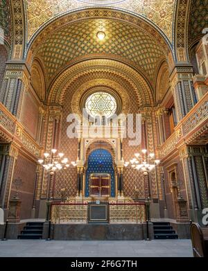 aron ha-kodesh de la synagogue espagnole : sur le mur est de l'ancienne synagogue se trouve un arc de Torah élaboré et massif pour abriter les manuscrits. Banque D'Images