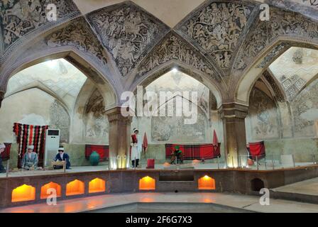 shiraz, iran - 18 avril 2019 : photo des statues de cire dans la salle de bain de Vakil Banque D'Images