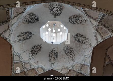 shiraz, iran - 18 avril 2019 : photo des statues de cire dans la salle de bain de Vakil Banque D'Images