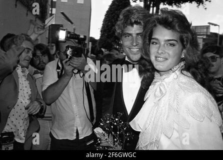 Ted McGinley et Brooke Shields le 20 décembre 1979. Crédit: Ralph Dominguez/MediaPunch Banque D'Images