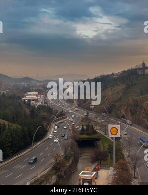 Ankara, Turquie - Mars 21 2021: Vue aérienne du district de Kecioren Banque D'Images