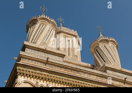 Curtea de Argeș est une cathédrale orthodoxe roumaine de Curtea de Argeș, Roumanie. Banque D'Images