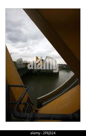 Pour éviter une vague de panique comme film de catastrophe Écrans d'inondation au cours de mars 2008, la presse a reçu un Visite de la barrière de la Tamise qui protégera Londres Inondations au cours des 100 prochaines années.photo de David Sandison le Indépendant Banque D'Images