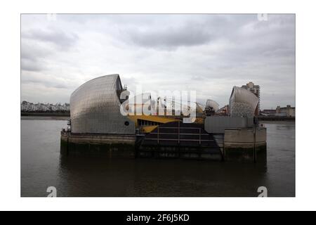 Pour éviter une vague de panique comme film de catastrophe Écrans d'inondation au cours de mars 2008, la presse a reçu un Visite de la barrière de la Tamise qui protégera Londres Inondations au cours des 100 prochaines années.photo de David Sandison le Indépendant Banque D'Images