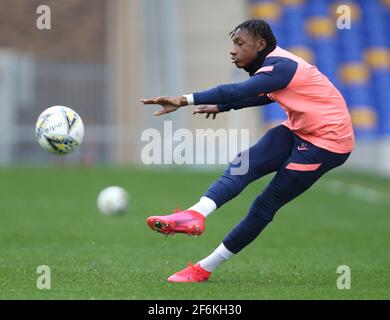 WIMBLEDON ANGLETERRE - MARS 31: Thimothee Lo-Tutala de Tottenham Hotspur moins de 18 ans pendant la coupe de la jeunesse FA quatrième ronde propre entre AFC Wimbledon et T Banque D'Images