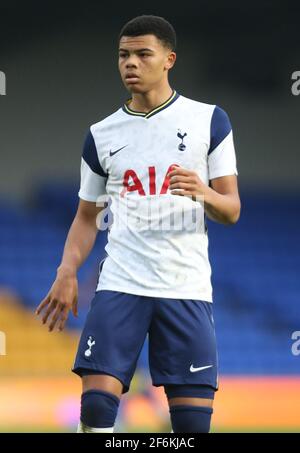 WIMBLEDON ANGLETERRE - MARS 31: Dane Scarlett de Tottenham Hotspur moins de 18 ans pendant la coupe de la jeunesse FA quatrième tour correct entre AFC Wimbledon et Totten Banque D'Images