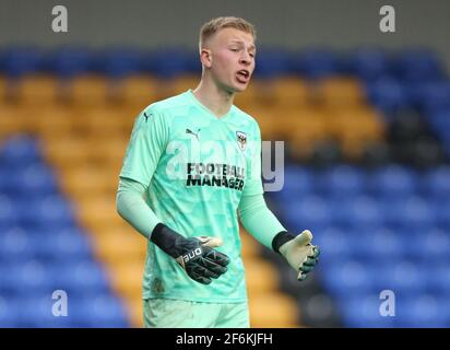 WIMBLEDON ENGLAND - MARS 31: Matthew Cox de l'AFC Wimbledon pendant la coupe de la jeunesse FA quatrième tour correct entre AFC Wimbledon et Tottenham Hotspur à PL Banque D'Images