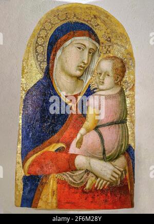 Italie ,Toscane Buonconvento Musée d'Art Sacré du Val d'Arbia 'Madonna avec l'enfant' par Pietro Lorenzetti avant 1348 Banque D'Images