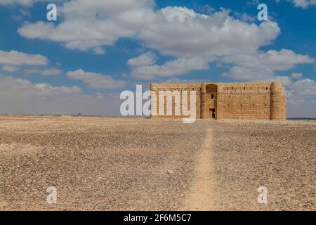 Qasr Kharana parfois Harrana, al-Kharanah, Kharaneh, Kharana ou Hraneh, château désertique dans l'est de la Jordanie Banque D'Images