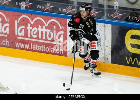 01.04.2021, Porza, Corner Arena, Ligue nationale : HC Lugano - SCL Tigers, n° 37 Elia Riva (Lugano) (Suisse/Croatie) Banque D'Images