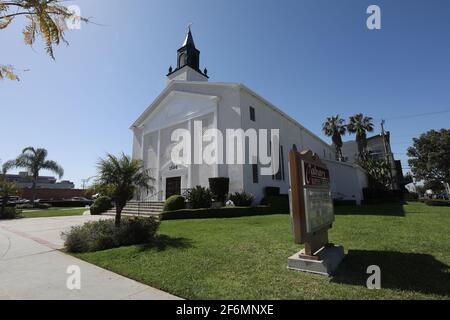 Santa Monica, Californie, États-Unis. 31 mars 2021. Test d'anticorps COVID-19 sans frais organisé à l'église baptiste de Calvary à Santa Monica, Californie. Crédit: Sheri Determan Banque D'Images