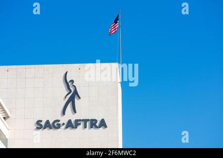 SAG-AFTRA signe sur le siège de la Screen Actors Guild - American Federation of Television and radio Artists - Los Angeles, Californie, Etats-Unis - 2021 Banque D'Images
