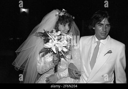 Brooke Palance et Michael Wilding Jr. À leur mariage le 26 août 1982. Crédit: Ralph Dominguez/MediaPunch Banque D'Images