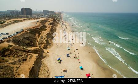 Photographie aérienne de la côte du nord de tel Aviv, en regardant vers le sud Banque D'Images
