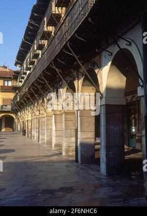 PLAZA MAYOR-SOPORTALES. Emplacement : EXTÉRIEUR. LEON. ESPAGNE. Banque D'Images