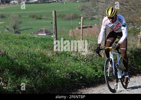 Belge Greg Van Avermaet de l'équipe Citroën AG2R photographié lors d'une séance d'entraînement sur la piste de la course cycliste ronde van Vlaanderen, vendredi 02 avril Banque D'Images