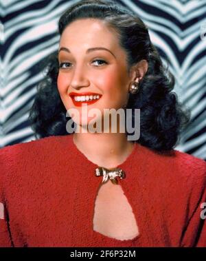 DOROTHY LAMOUR (1914-1996) actrice et chanteuse américaine vers 1945 Banque D'Images