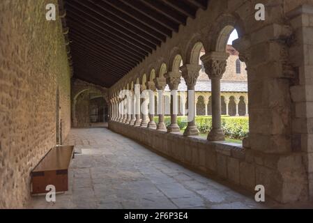 Jardins de la cathédrale de Santa Maria d'Urgell. Catalogne. Banque D'Images