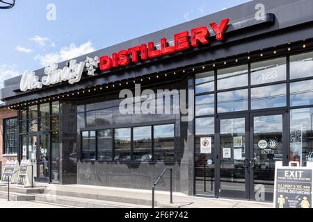 La distillerie Ole Smoky est située dans le centre-ville de Nashville est connue pour son Moonshine, disponible dans tout le pays. Banque D'Images