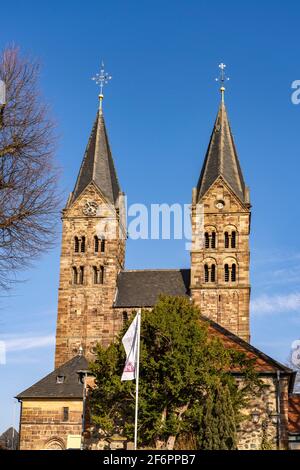 Fritzlarer Dom St. Peter, Fritzlar, Schwalm-Eder-Kreis, Hessen, Deutschland | Église Saint-Pierre à Fritzlar, quartier de Schwalm-Eder, Hesse, Germa Banque D'Images