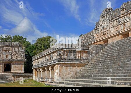 Palais du gouverneur méso-américain pré-colombien / Palacio del Gobernador dans l'ancienne ville maya Uxmal, Yucatán, Mexique Banque D'Images