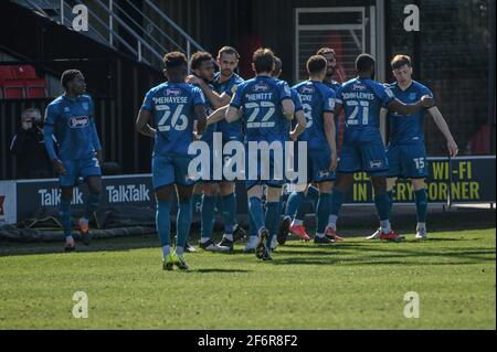 SALFORD, ROYAUME-UNI. 2 AVRIL : les joueurs de Grimsby célèbrent leur but après 2 minutes lors du match Sky Bet League 2 entre Salford City et Grimsby Town à Moor Lane, Salford, le vendredi 2 avril 2021. (Credit: Ian Charles | MI News) Credit: MI News & Sport /Alay Live News Banque D'Images