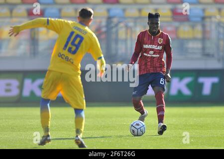 Frosinone, Italie, 02 avril 2021. Yao Guy joueur de Reggiana, pendant le match du championnat italien Serie B entre Frosinone vs Reggiana résultat final 0-0, match joué au stade Benito Stirpe à Frosinone. Crédit: Vincenzo Izzo/Alamy Live News Banque D'Images