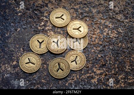 STILL Life of the 'small y metro jetons' utilisé dans les années 1950 et 1960, New York City, USA Banque D'Images