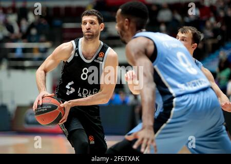 SAINT-PÉTERSBOURG, RUSSIE - 2 AVRIL : Antoine Diot de LDLC ASVEL Villeurbanne pendant le match EuroLeague Basketball entre BC Zenit Saint-Pétersbourg an Banque D'Images