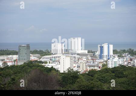 Vue sur la ville de Miri depuis Canada Hill Banque D'Images