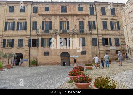 Recanati, Italie - 22 septembre 2020 : musée de l'écrivain Giacomo Leopardi à Recanati on Marche en Italie Banque D'Images