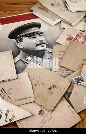 Portrait de Staline et des mails postaux pendant la Seconde Guerre mondiale, URSS Banque D'Images