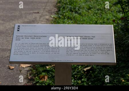 Panneau d'affichage Monument national de l'histoire des esclaves à Oosterpark Amsterdam aux pays-Bas 2-7-2020 Banque D'Images