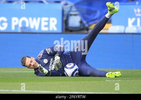 Leicester, Royaume-Uni. 03ème avril 2021. Ederson Santana de Moraes de Manchester City pendant l'échauffement à Leicester, Royaume-Uni, le 4/3/2021. (Photo de Mark Cosgrove/News Images/Sipa USA) crédit: SIPA USA/Alay Live News Banque D'Images