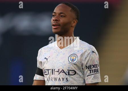 Leicester, Royaume-Uni. 03ème avril 2021. Raheem Sterling #7 de Manchester City pendant le match à Leicester, Royaume-Uni le 4/3/2021. (Photo de Mark Cosgrove/News Images/Sipa USA) crédit: SIPA USA/Alay Live News Banque D'Images