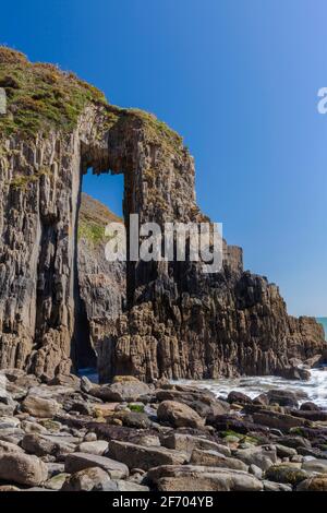 Church Doors Cove, Skrinkle Haven, Pembrokeshire Coast, pays de Galles, Royaume-Uni Banque D'Images