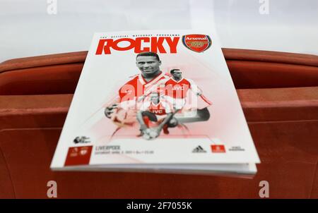 Le programme de la journée du match commémorant le 20e anniversaire de la mort de David Rocastle avant le match de la première Ligue au stade Emirates, Londres. Date de publication : samedi 3 avril 2021. Banque D'Images