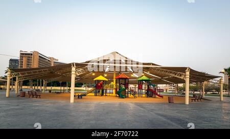 Aire de jeux pour enfants dans le parc Khobar Corniche en Arabie Saoudite. Banque D'Images