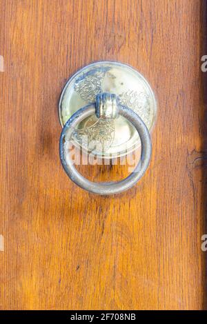 Ancienne photo de fond de porte en bois Banque D'Images