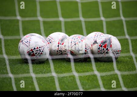 Reading, Royaume-Uni. 03ème avril 2021. Ballons de football pendant le match de la FA WSL entre Reading FC et West Ham United au stade Madejski à Reading, Angleterre crédit: SPP Sport Press photo. /Alamy Live News Banque D'Images