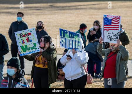 St. Paul, Minnesota. 28 mars 2021. Les Américains asiatiques et les communautés de soutien se rassemblent au capitole pour se souvenir des victimes des tueries et s d'Atlanta Banque D'Images