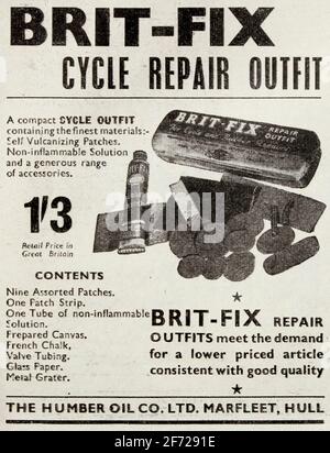 Publicité vintage 1953 pour les tenues de réparation de crevaison britanniques Brit-Fix cycle. Banque D'Images