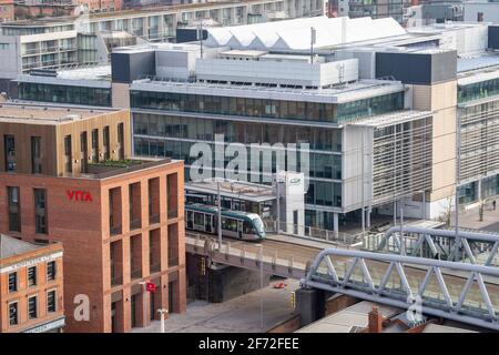 Station Street dans la ville de Nottingham, vue depuis le toit du développement de Unity Square. Notinghamshire Angleterre Royaume-Uni Banque D'Images