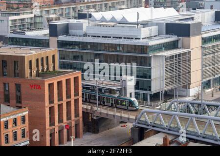 Station Street dans la ville de Nottingham, vue depuis le toit du développement de Unity Square. Notinghamshire Angleterre Royaume-Uni Banque D'Images