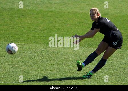 Londres, Royaume-Uni. 04e avril 2021. Abby Dahlkemper de Manchester City femmes en action pendant le match. Barclays Women's super League match, Tottenham Hotspur Women v Manchester City Women au stade Hive de Londres le dimanche 4 avril 2021. Cette image ne peut être utilisée qu'à des fins éditoriales. Utilisation éditoriale uniquement, licence requise pour une utilisation commerciale. Aucune utilisation dans les Paris, les jeux ou les publications d'un seul club/ligue/joueur.pic par Steffan Bowen/Andrew Orchard sports Photography/Alay Live News crédit: Andrew Orchard sports Photography/Alay Live News Banque D'Images