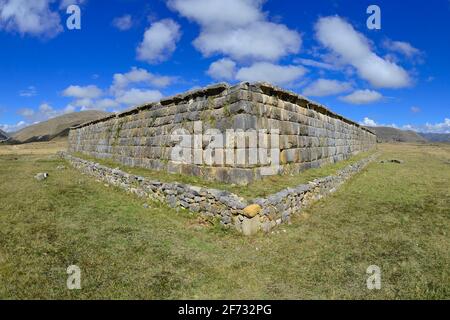Ruines de Huanuco Pampa, centre administratif de l'Inca, province de dos de Mayo, Pérou Banque D'Images
