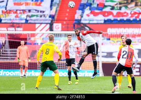 ROTTERDAM, PAYS-BAS - AVRIL 4 : Zian Flemming de Fortuna Sittard, Leroy fer de Feyenoord Rotterdam pendant le match Eredivisie entre Feyenoord et Banque D'Images