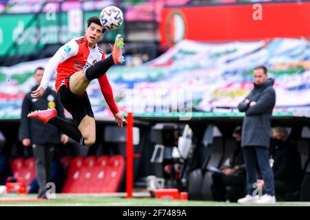 ROTTERDAM, PAYS-BAS - AVRIL 4 : Joao Carlos Teixeira de Feyenoord Rotterdam pendant le match Eredivisiie entre Feyenoord et Fortuna Sittard à Sta Banque D'Images