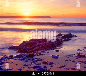 Royaume-Uni, pays de Galles, West Glamourgan, Gower Peninsular, Oxwich Bay, aube, Banque D'Images